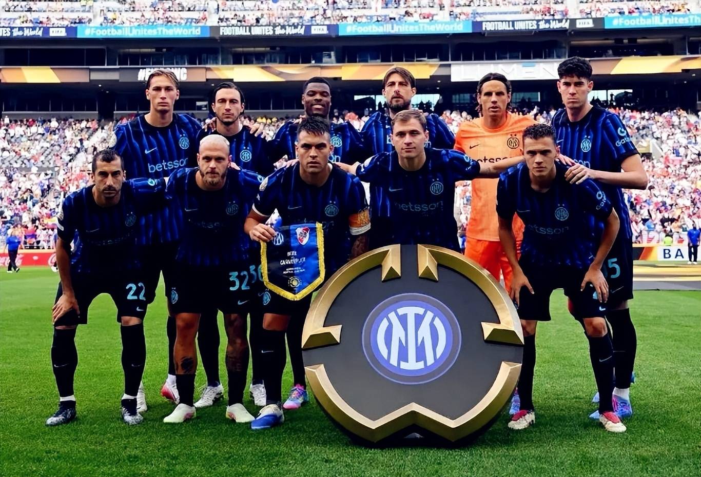 事重大调整 事重大调整